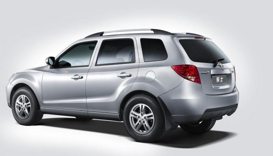  Haima 7 2010 года  (фото 10 из 17)